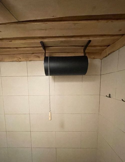 Šalto vandens apsipylimo įrenginys Krioklys